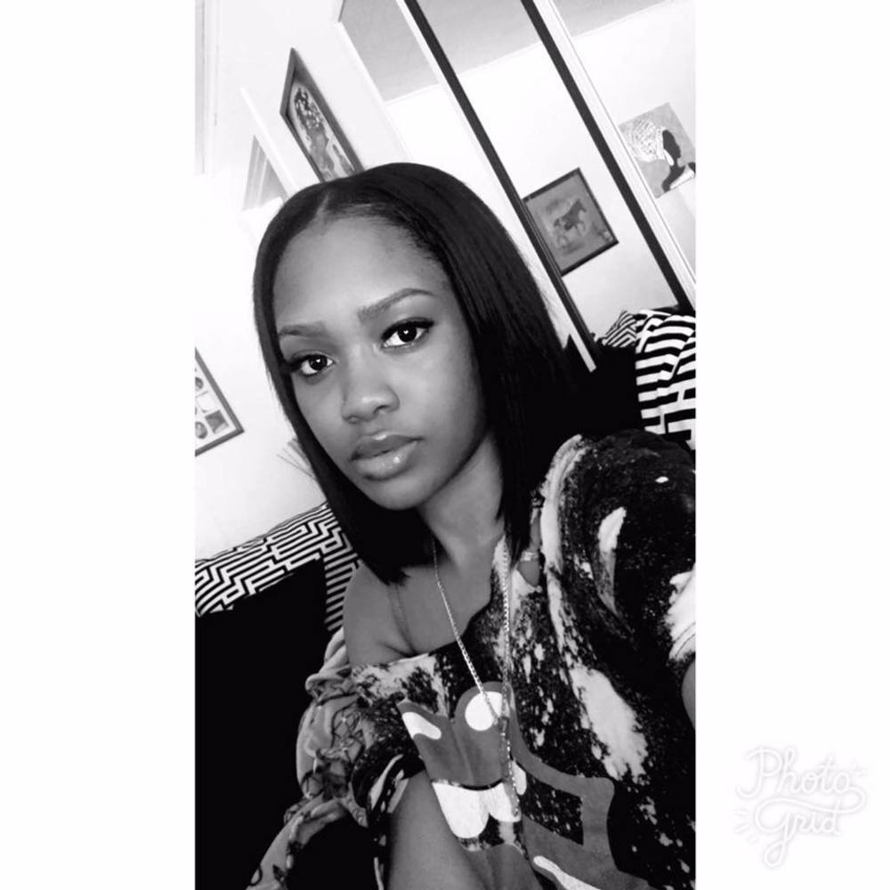 Meet your Posher, Simya